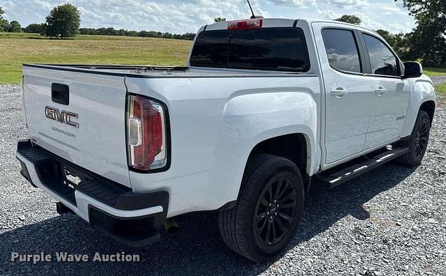 Image of GMC Canyon equipment image 4
