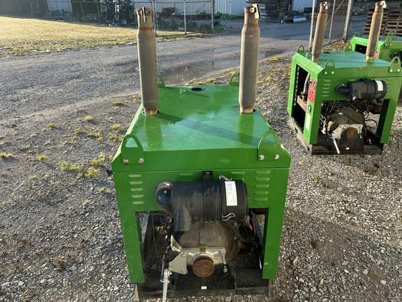 Image of GMC GM5.7L equipment image 4