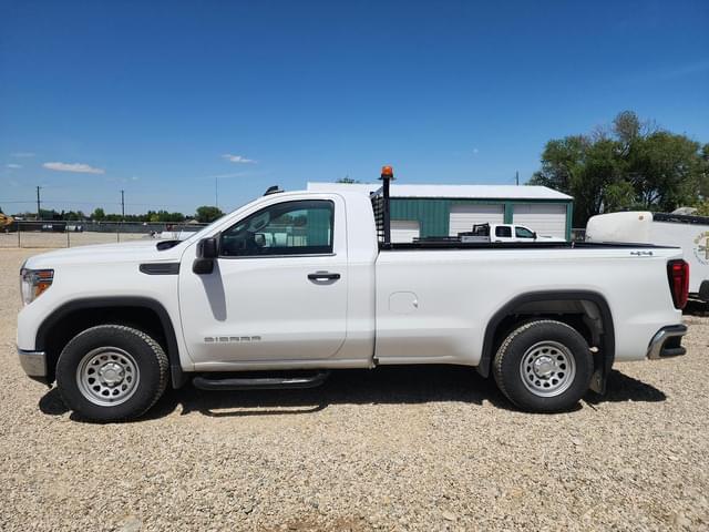 Image of GMC 1500 equipment image 2