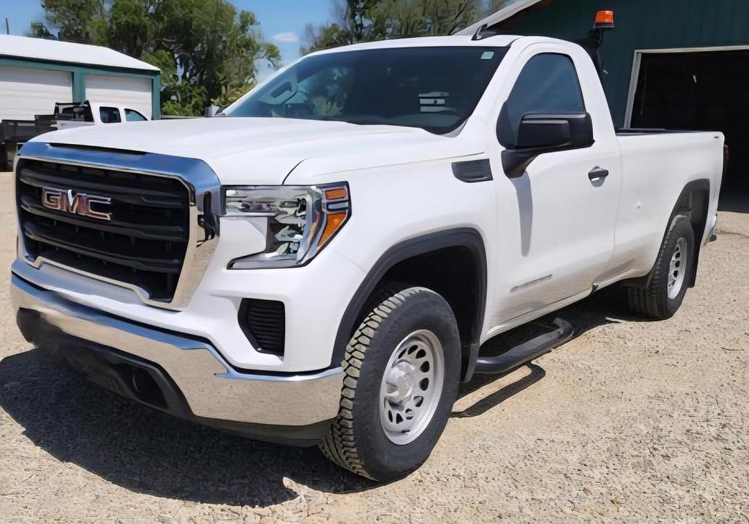Image of GMC 1500 Primary image