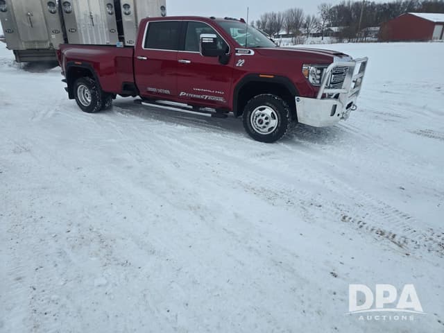 Image of GMC 3500HD equipment image 2