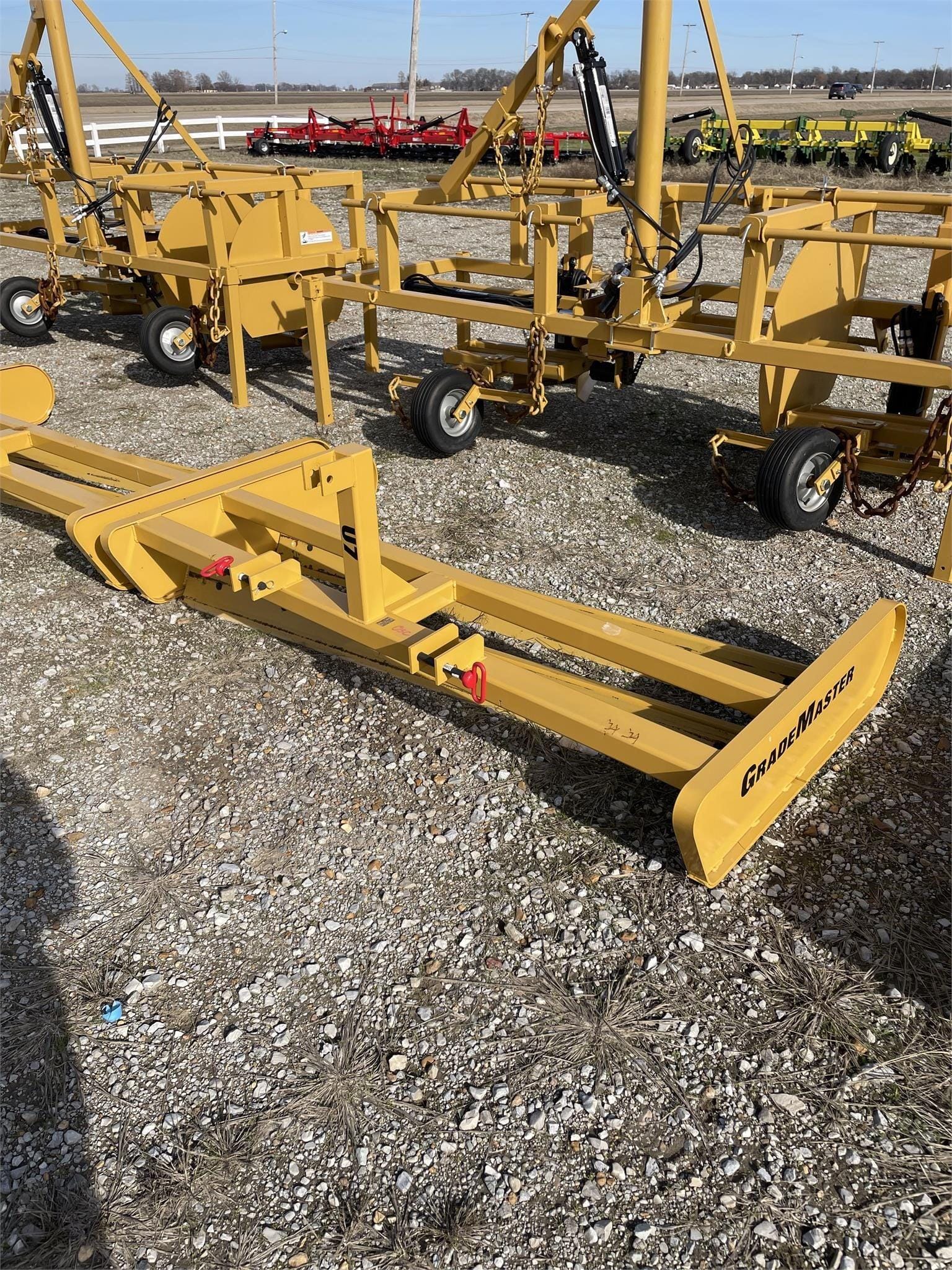 2022 GRADEMASTER U7 Equipment Image0