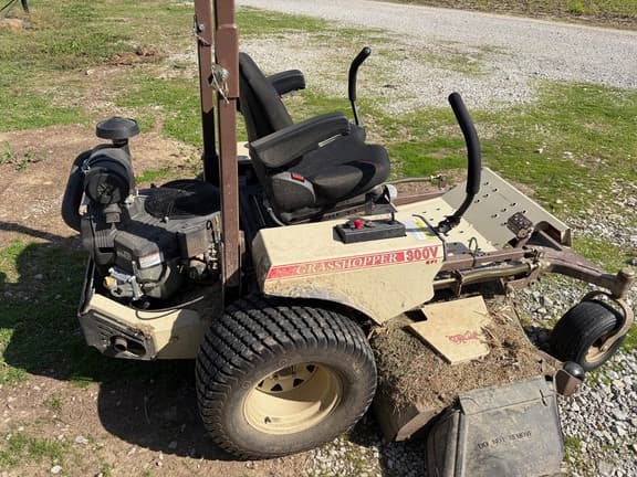 Image of Grasshopper 300V equipment image 3