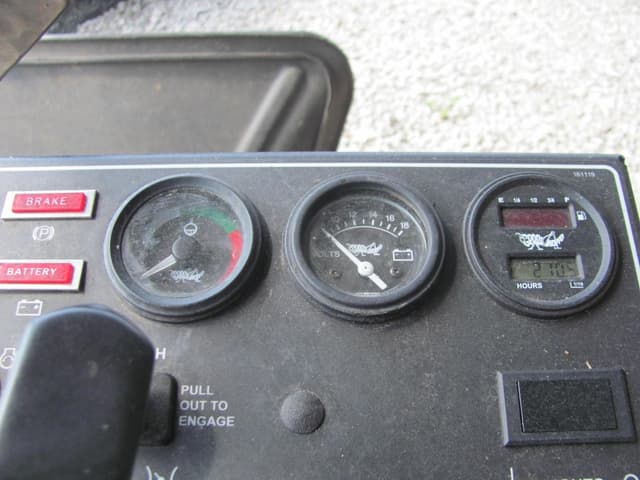 Image of Grasshopper 325D equipment image 1