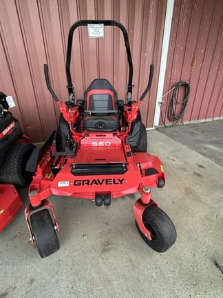 2022 Gravely Pro-Turn 560 Equipment Image0