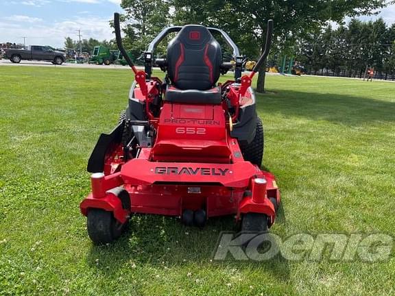 Image of Gravely Pro-Turn 652 equipment image 1