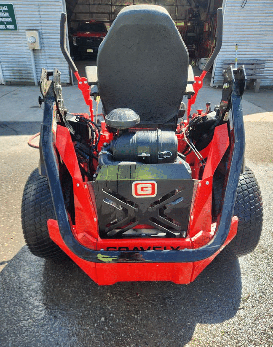 Image of Gravely Pro-Turn 660 Primary image