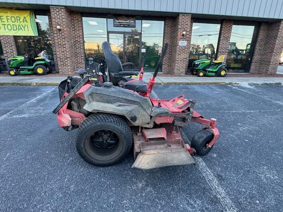 Image of Gravely Pro-Turn 660 equipment image 2