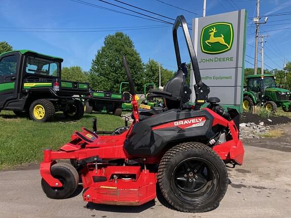 Image of Gravely Pro-Turn 660 equipment image 1