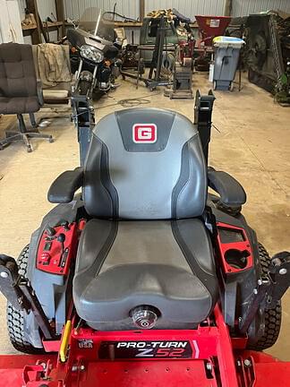 Image of Gravely Pro-Turn Z 52 equipment image 1