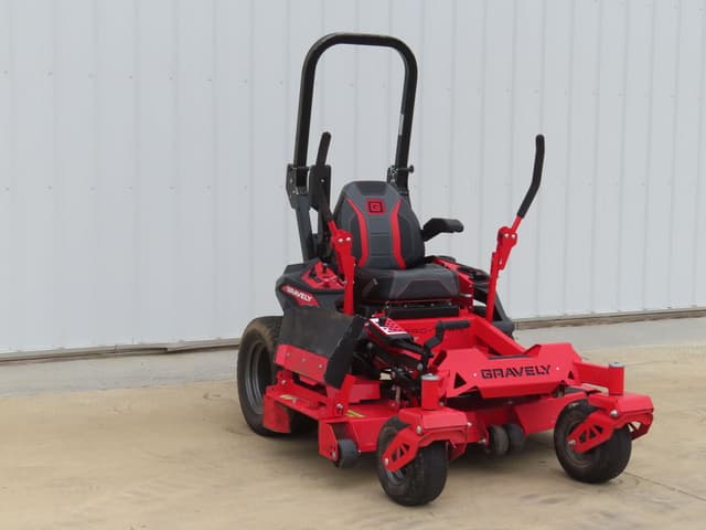 Image of Gravely Pro-Turn Z equipment image 1