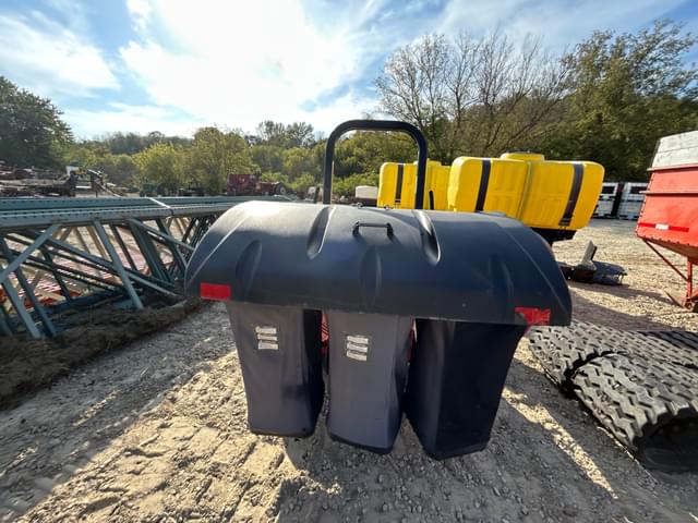 Image of Gravely Pro-Turn 260 equipment image 3
