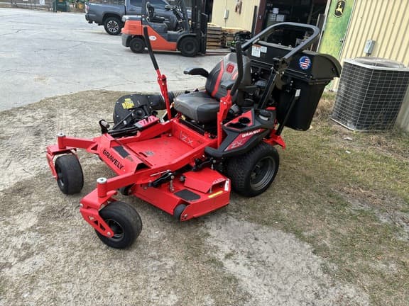 Image of Gravely Pro-Turn ZX48 equipment image 2