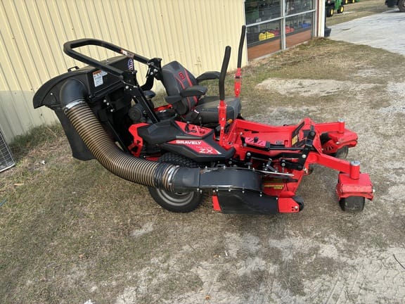 2022 Gravely Pro-Turn ZX48 Equipment Image0