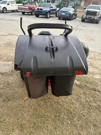 Image of Gravely Pro-Turn ZX48 equipment image 4