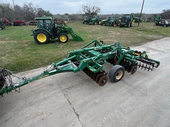 Image of Great Plains 1000TM equipment image 4