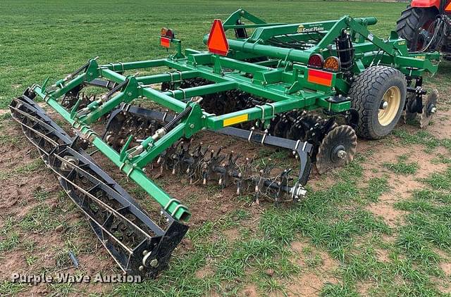 Image of Great Plains 1000TM equipment image 4