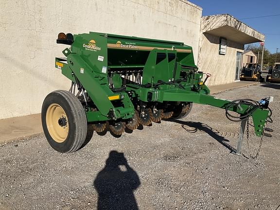 Image of Great Plains 1006NT equipment image 2