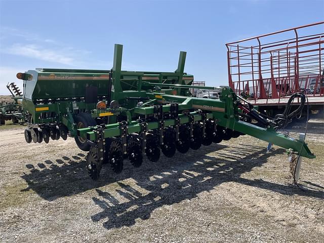 Image of Great Plains 1500 equipment image 1