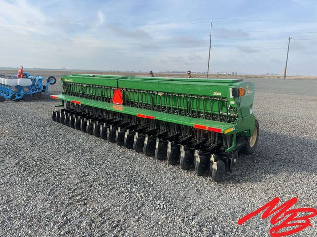 Image of Great Plains Solid Stand 2000 equipment image 2