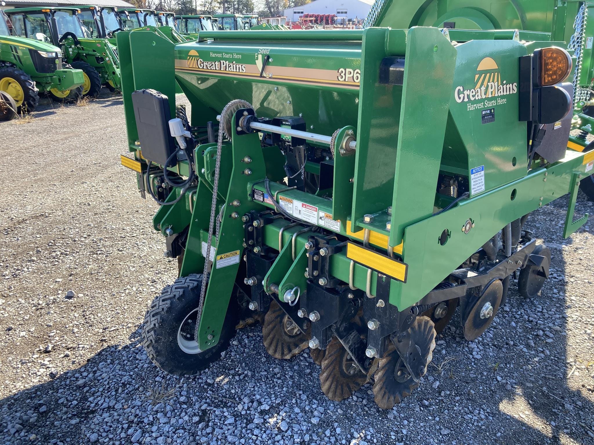 2022 Great Plains 3P606NT Equipment Image0