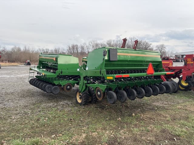 Image of Great Plains 3S-3000HD equipment image 4