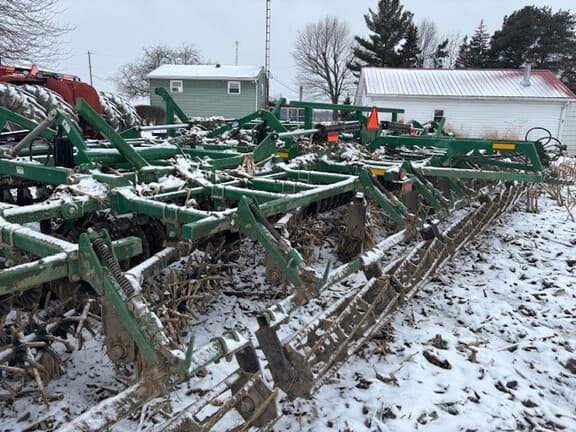 Image of Great Plains 4000TM equipment image 3