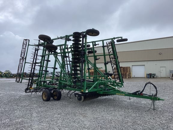 Main image Great Plains 8333DV