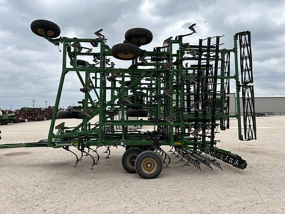 Image of Great Plains 8551 equipment image 1