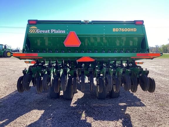 Image of Great Plains BD7600HD equipment image 4