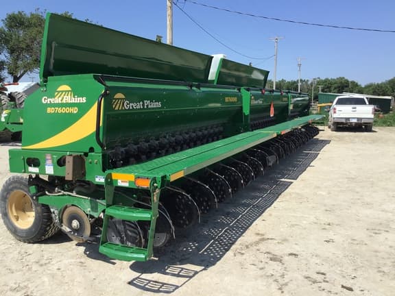 Image of Great Plains BD7600-40-4810 equipment image 3