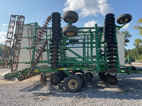 2022 Great Plains 3000TM Equipment Image0