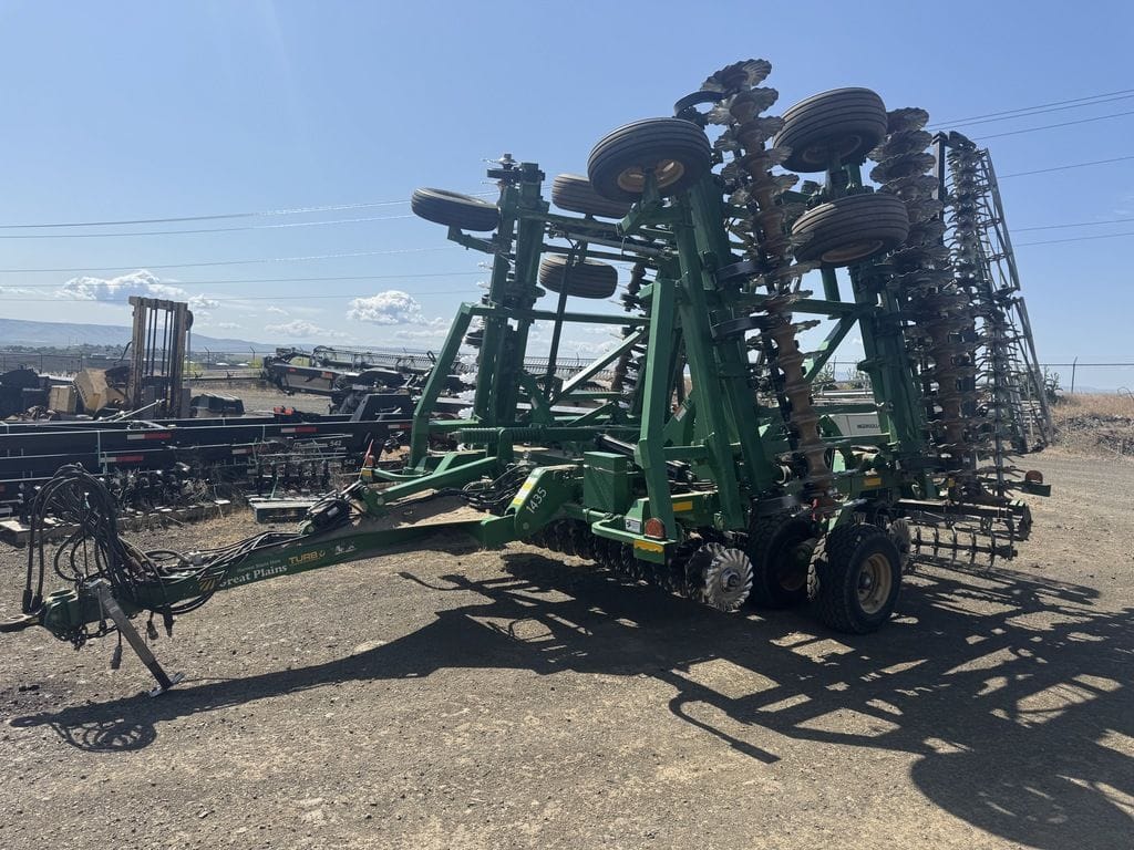 2022 Great Plains VT1100 Equipment Image0