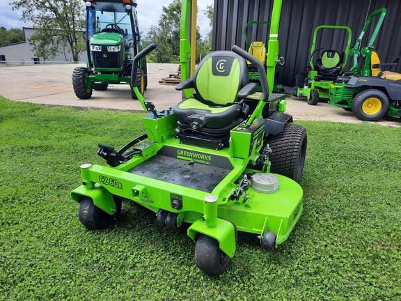 2022 Greenworks CZ60R Equipment Image0
