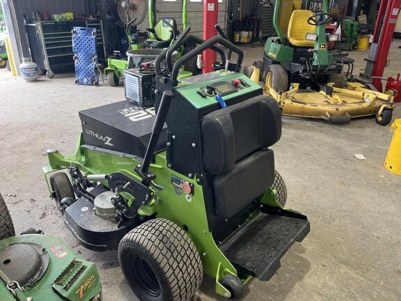 2022 Greenworks GZM48S Equipment Image0