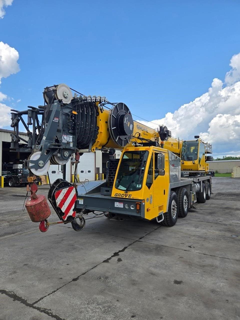 2022 Grove TMS9000-2 Equipment Image0