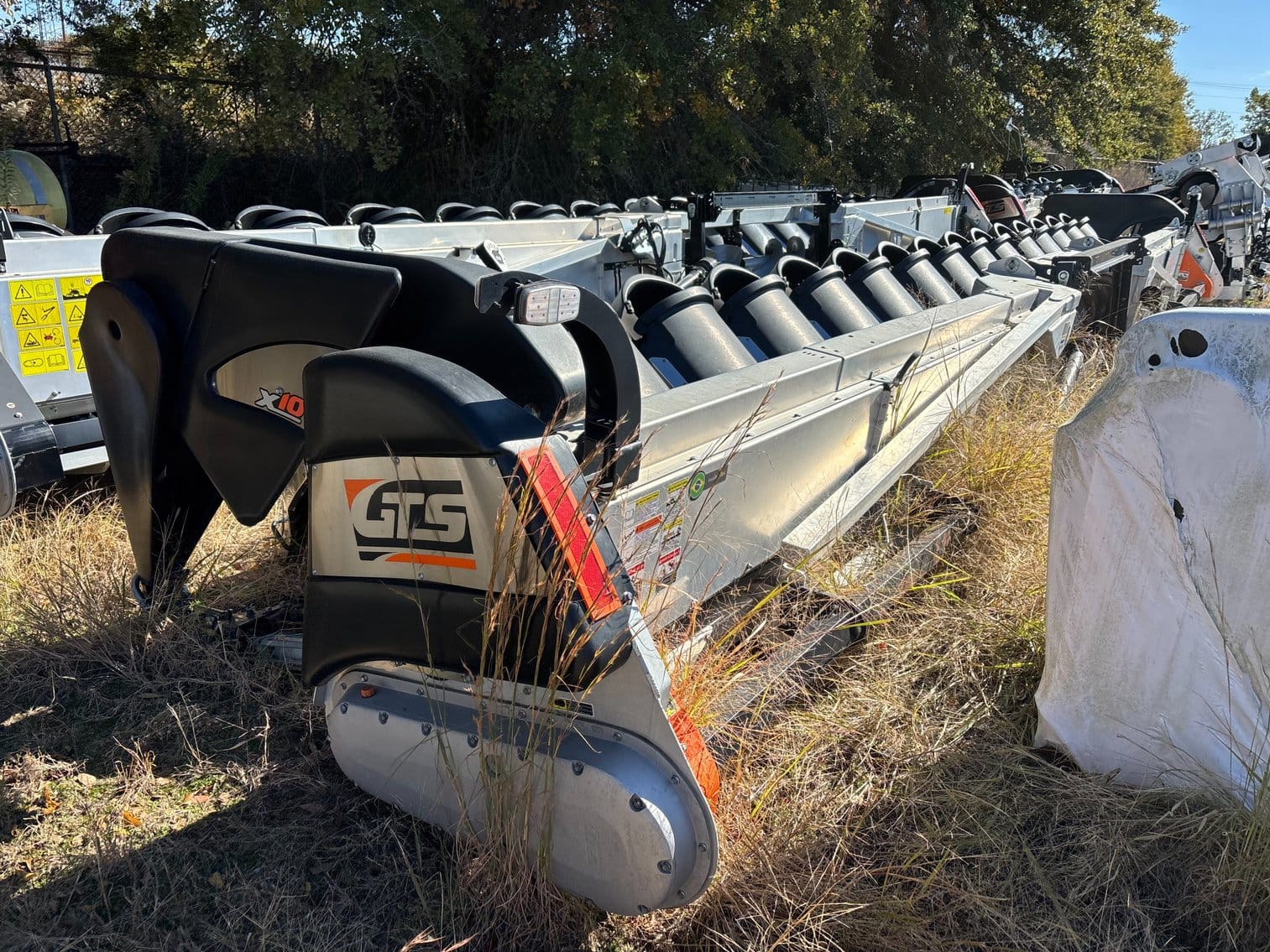 2022 GTS X10 Equipment Image0