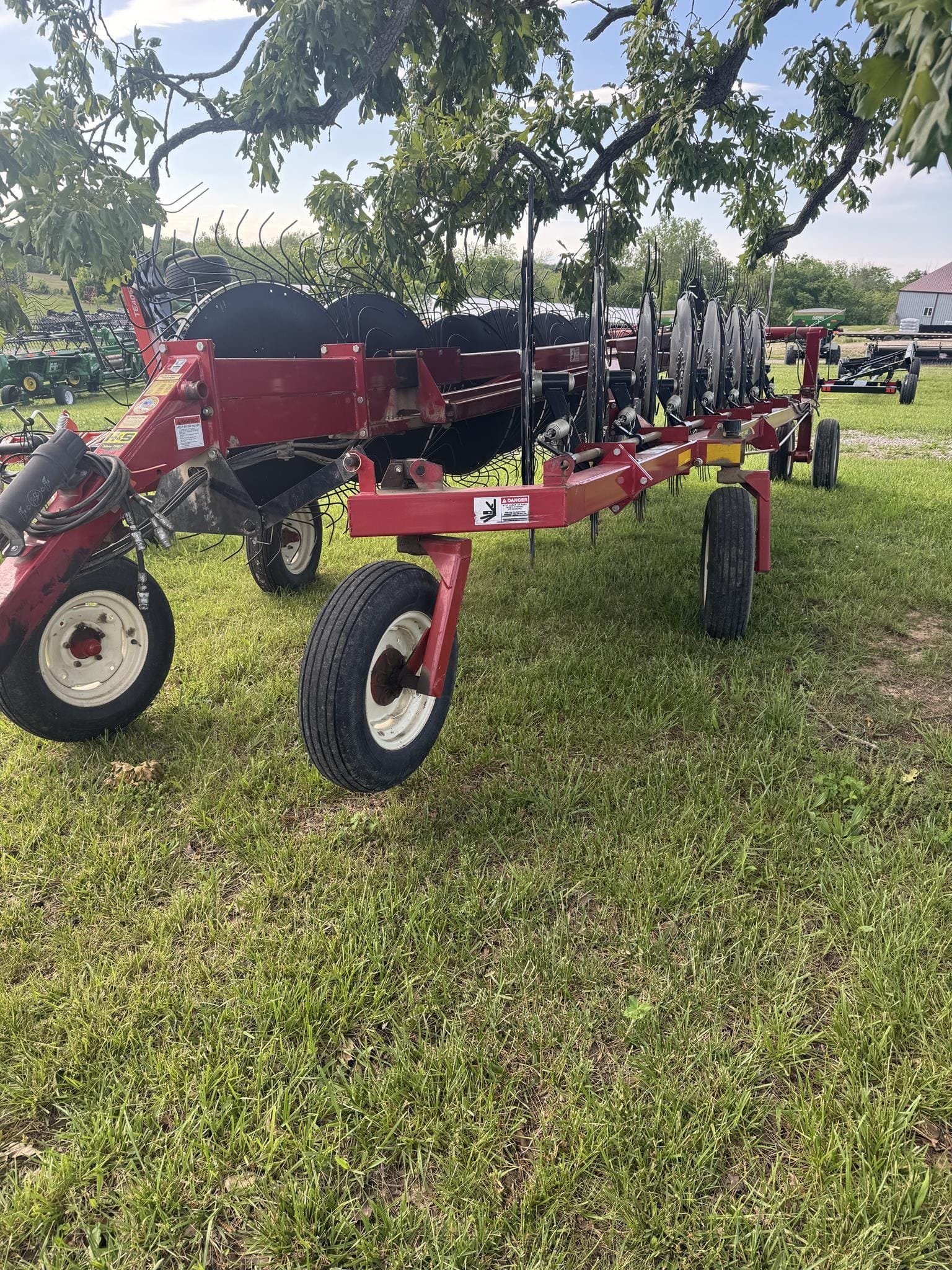 2022 H&S HC5114 Equipment Image0