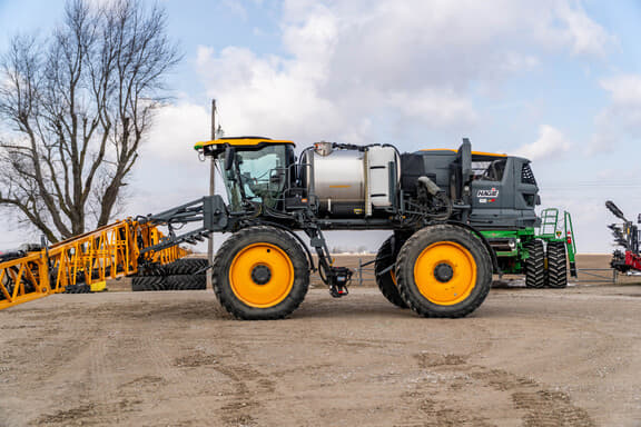 Image of Hagie STS12 equipment image 1