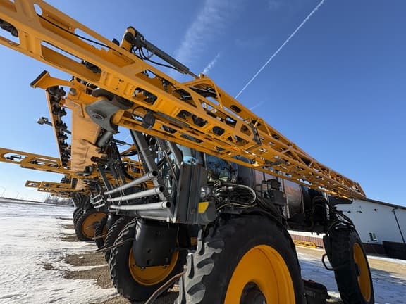 Image of Hagie STS16 equipment image 2