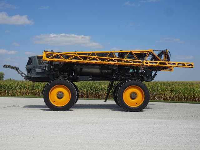 Image of Hagie STS16 equipment image 3