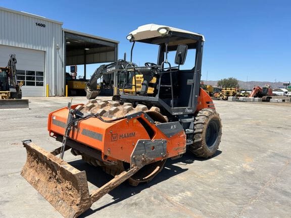 2022 Hamm H7iP Equipment Image0
