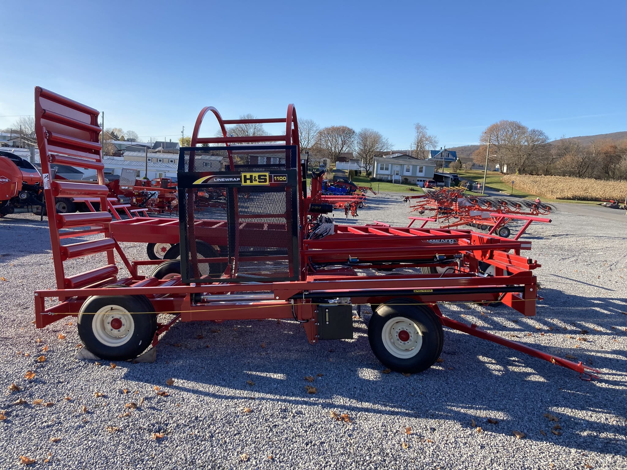 2022 H&S LW1100 Equipment Image0