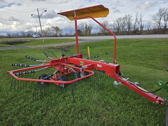 2022 H&S RR420 Equipment Image0