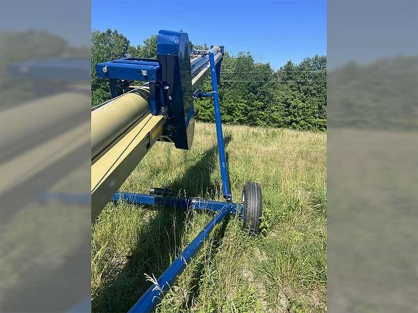Main image Harvest International FC1545 6