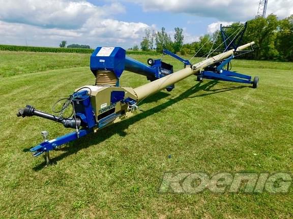 2022 Harvest International H1374XT Equipment Image0