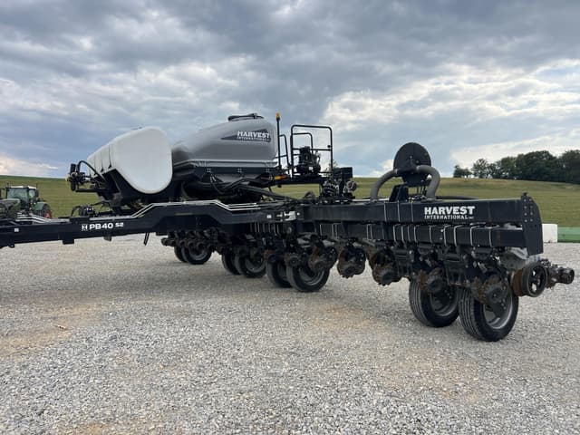 Image of Harvest International PB4030 equipment image 3