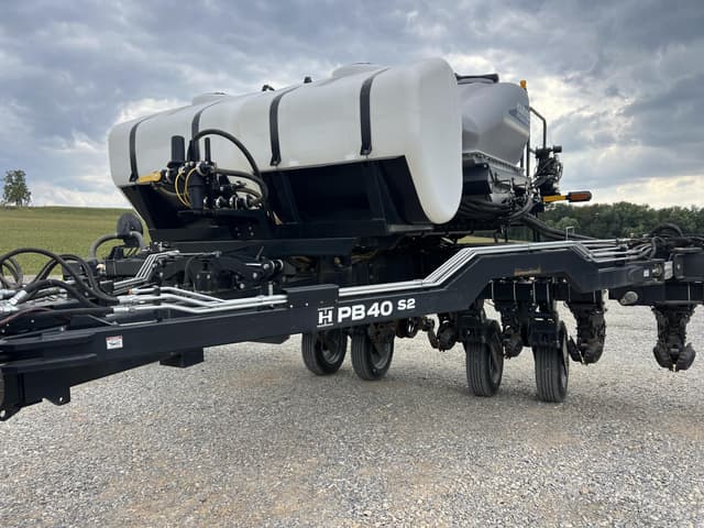 Image of Harvest International PB4030BRT equipment image 2