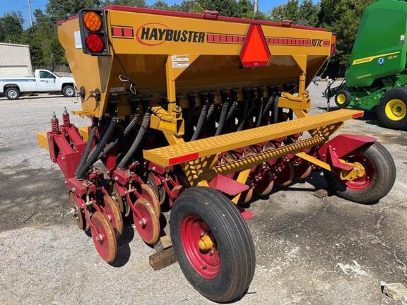 Image of Haybuster 107C equipment image 2