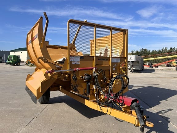 2022 Haybuster 2660 Equipment Image0